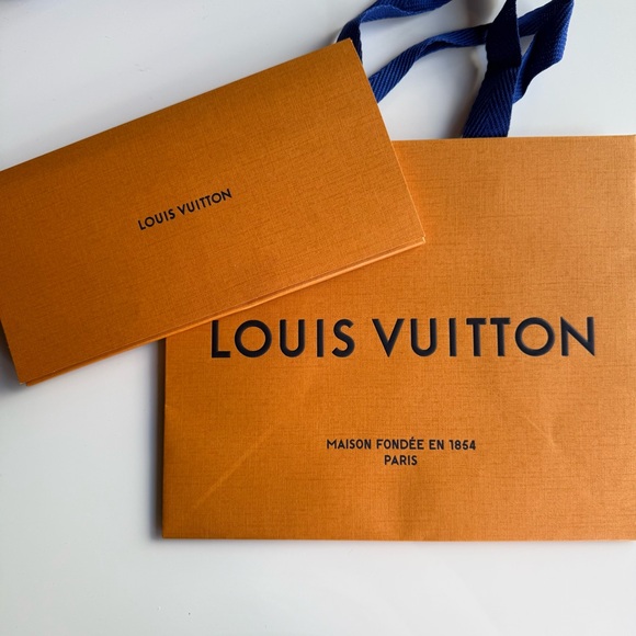 Authentic Louis Vuitton gift bag and receipt holder - Picture 1 of 2